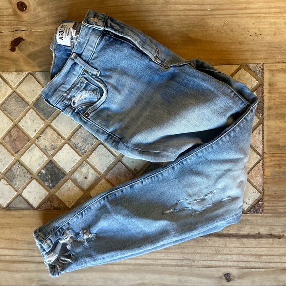 AGOLDE Light Wash Distressed Denim Jeans, Size 23, Excellent Preloved Condition - Picture 3 of 7